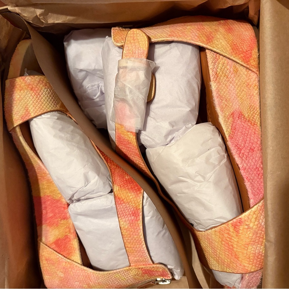 Kenneth Cole Women's Orange and Pink Heels
